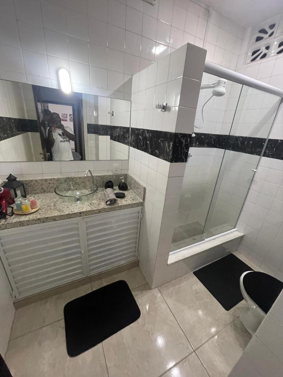 Apartamento Do Flamengo - Aconchegante E Espacoso - Beira Mar !!!